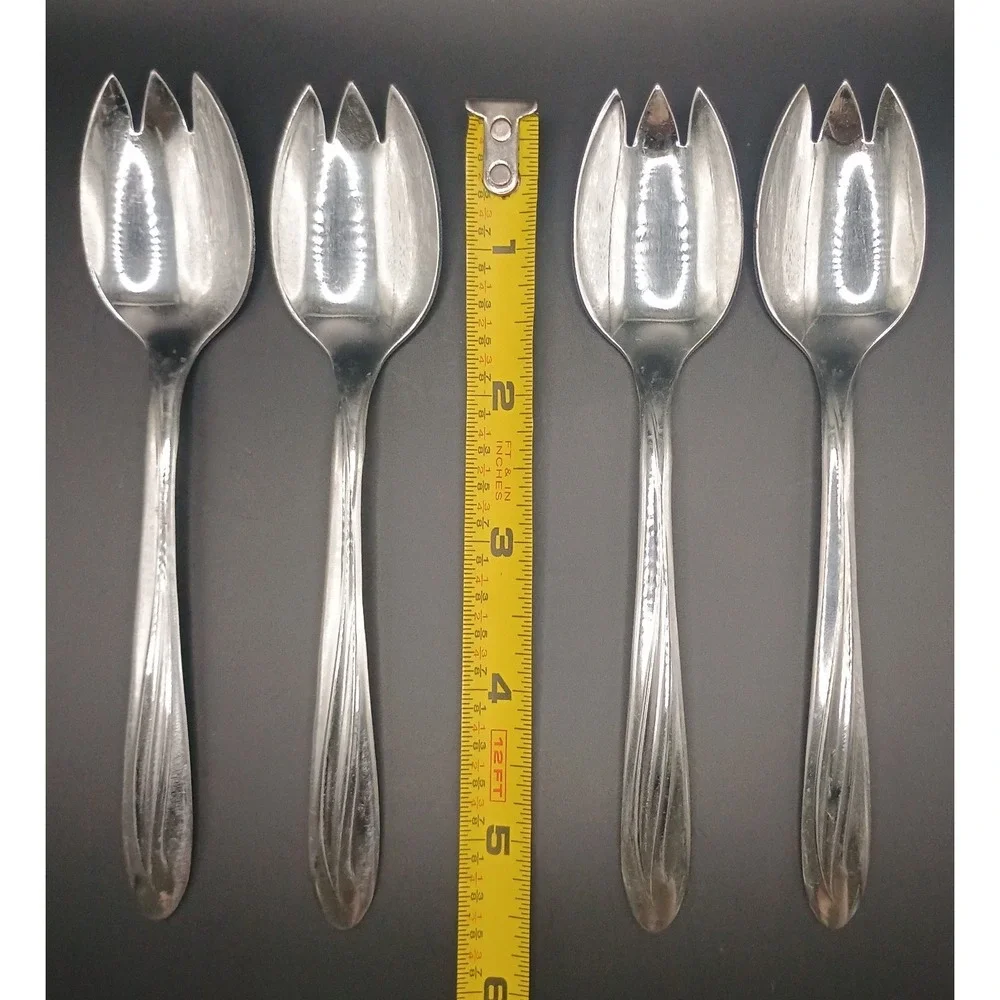 Dynamic (Stainless) by International Silver‎ - 4 pieces